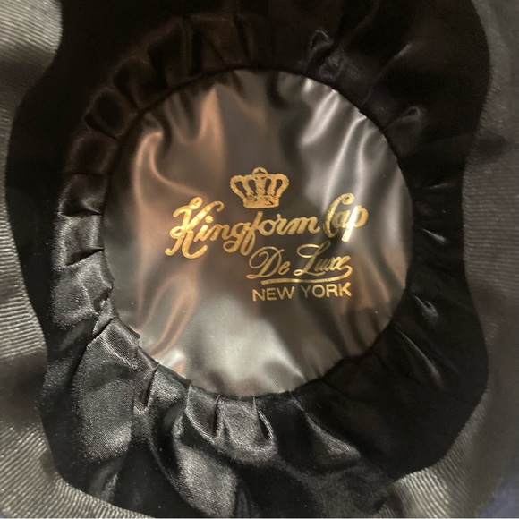 U S Coast Guard Auxiliary cap with badge - Picture 5 of 5